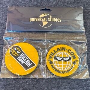 Minions Villain Con Magnet set of 2 Universal Studios Parks NWT